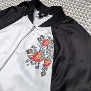 IZ Byer Floral Embroidered Jacket, Juniors Sz XL